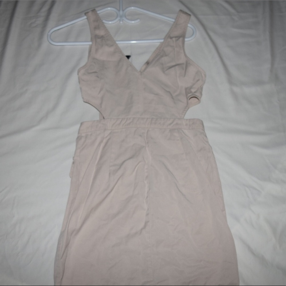 Button-Up Dress - Picture 2 of 2